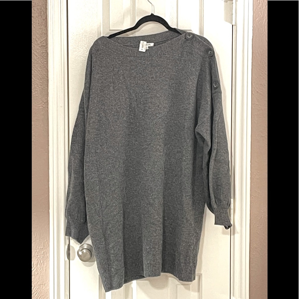 Madewell gray sweater with button detail